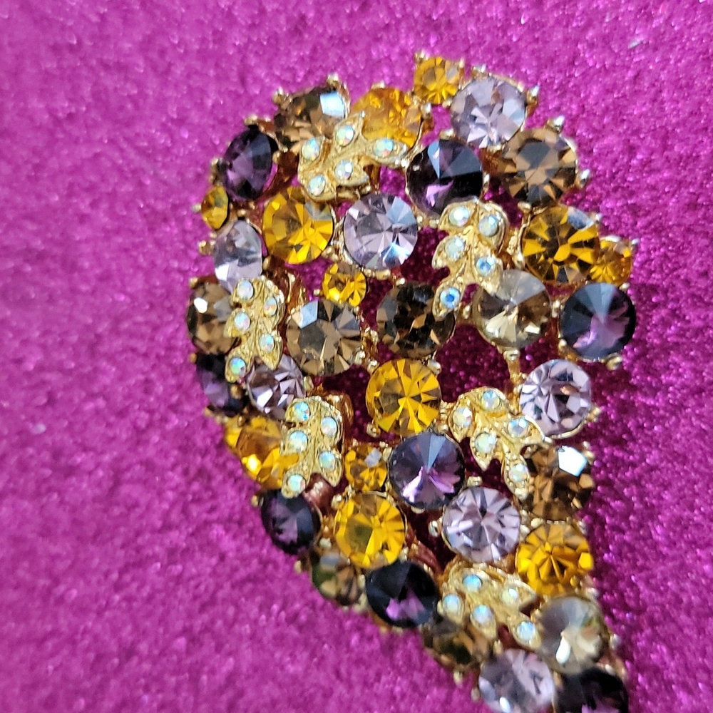 Jewelry - Picture 4 of 4
